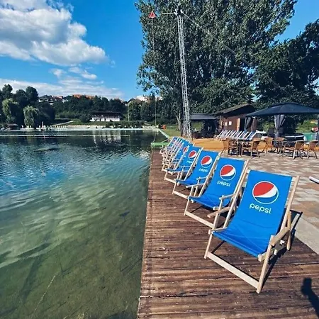 Alure Residences 1 & 24h Self Check-in, Free Parking In Front Of The Building, New Building, Terrace, Cafe With Breakfast In The Building, Next To The Aqua Park * Bańska Bystrzyca